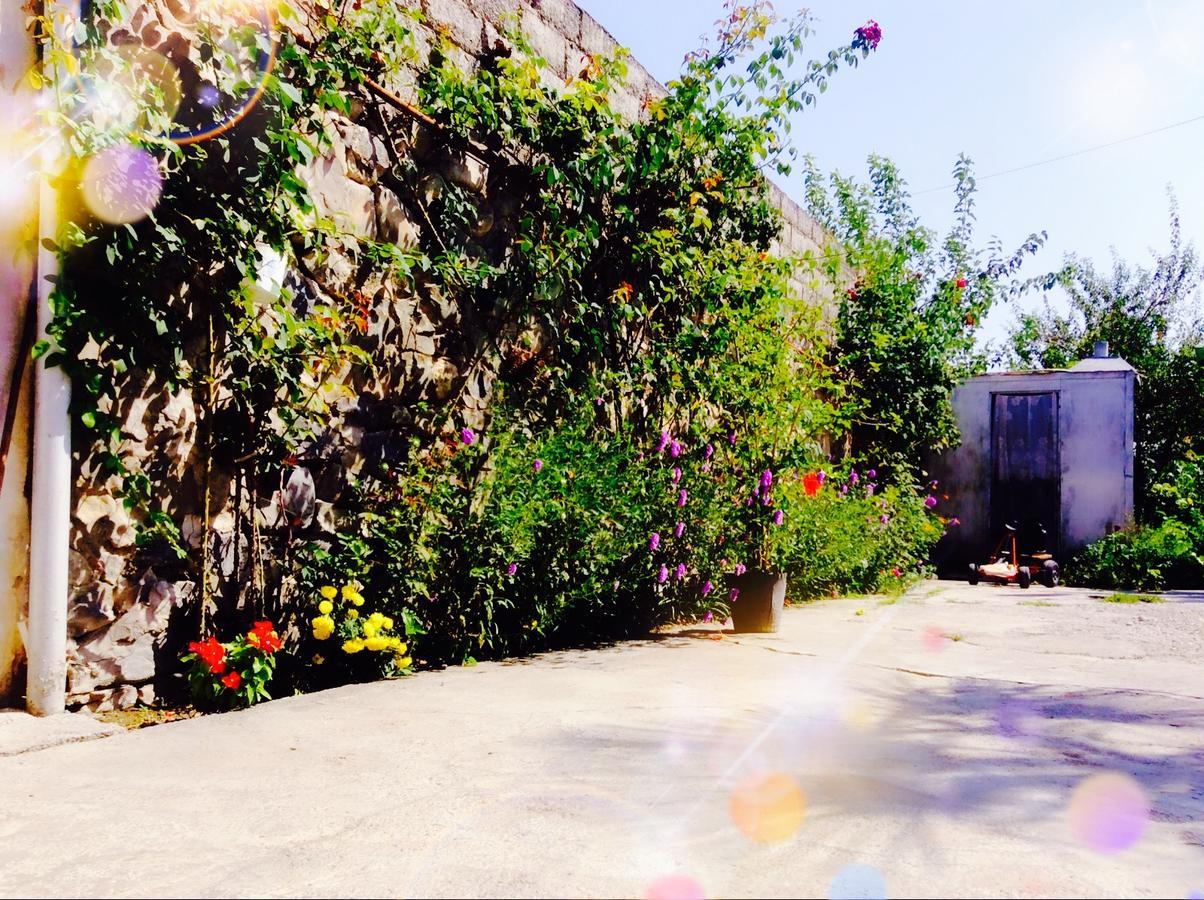 House On Ashiq Cuma Street 8 Bed and Breakfast Şǝki Buitenkant foto